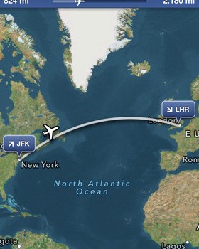 FlightTrack iOS travel app screenshot